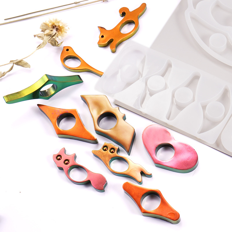 DIYクリスタルミラーシリコンモールドマルチスタイルブックリ - Resin Art Made Simple Book のレビューと価格
