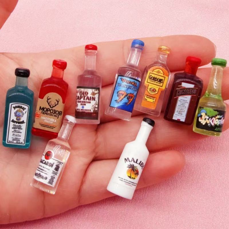 11個入り ミニシミュレーションレジン 3Dペンダント イヤ - Resin Art Hanging のレビューと価格