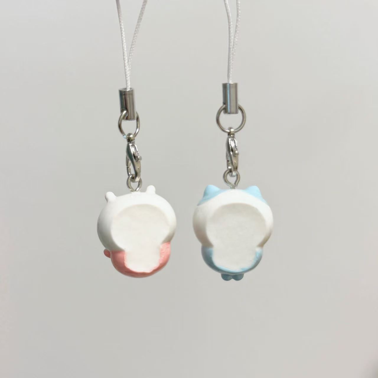かわいい小さな樹脂製ペンダント、キュートなベビー服のうさぎハ - Resin Art Hanging のレビューと価格