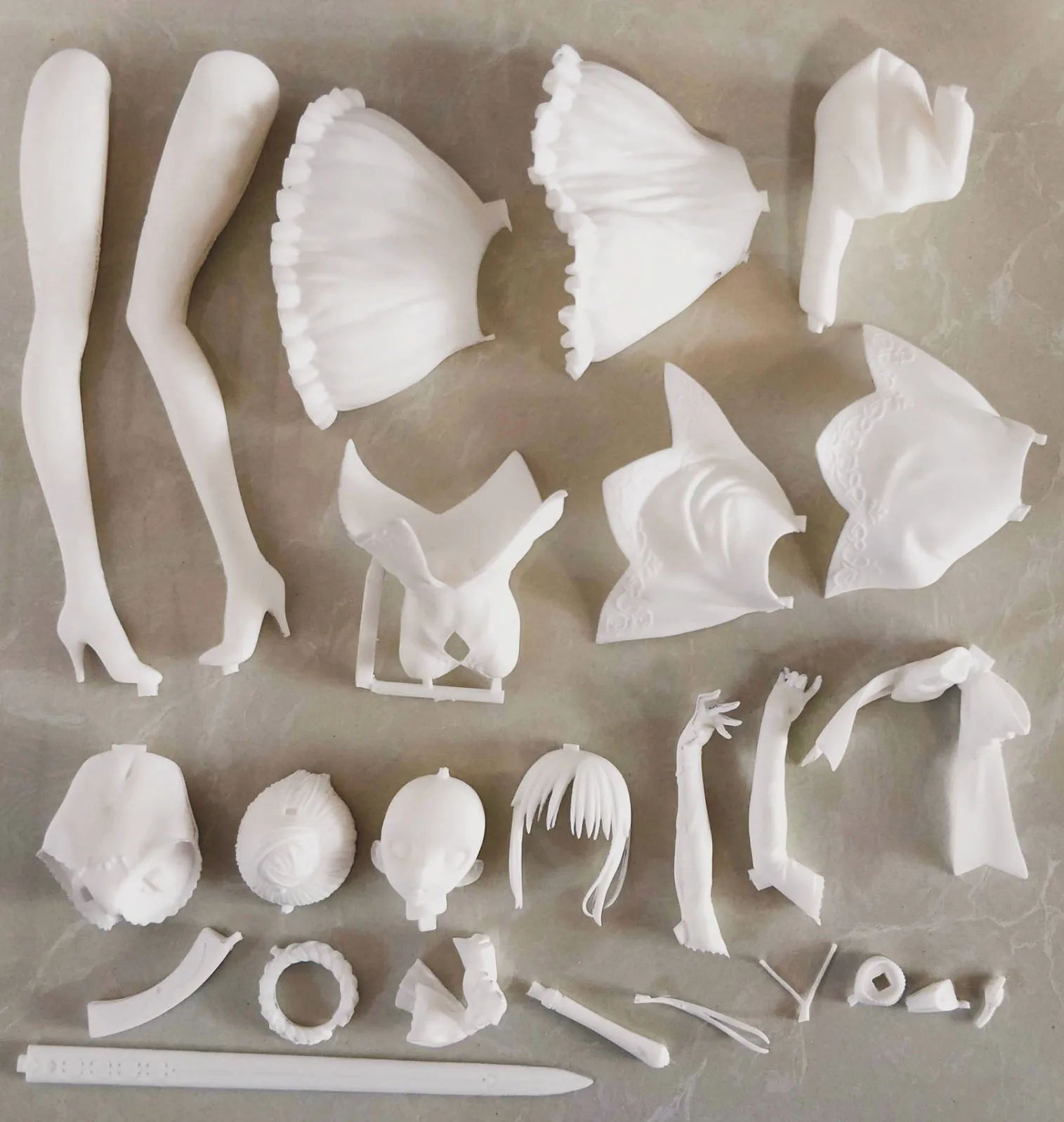 アニメセイバー運命/グランド注文アートオンラインキットかわい - Resin Art Online のレビューと価格